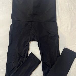 Belly Bandit Black Postpartum Mother Tucker Leggings